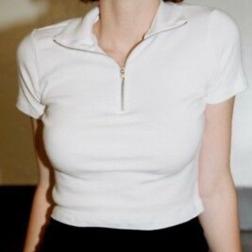 Brandy Melville quarter zip top